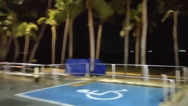 Паттайя. Ночной рынок Тепразит. Вечерняя набережная Джомтьена. смотреть онлайн