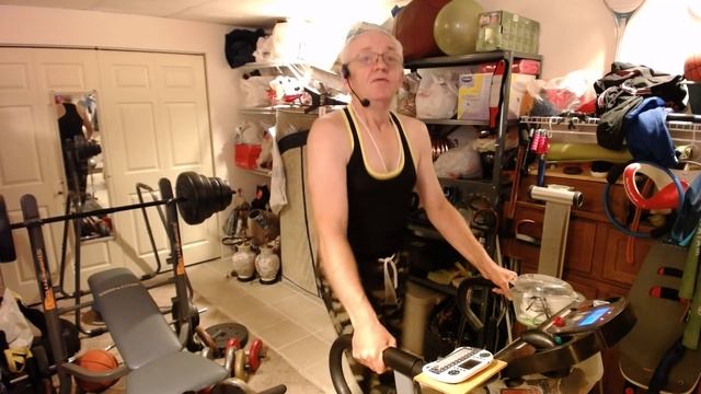 Разница деревенской жизни в США и России смотреть онлайн