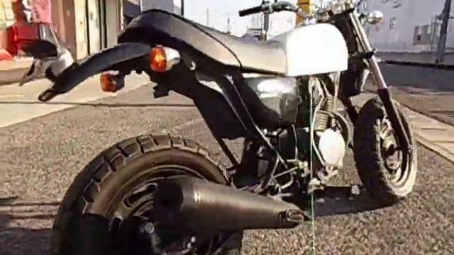 HONDA APE50 PGM Fi WHITE (AC16) смотреть онлайн