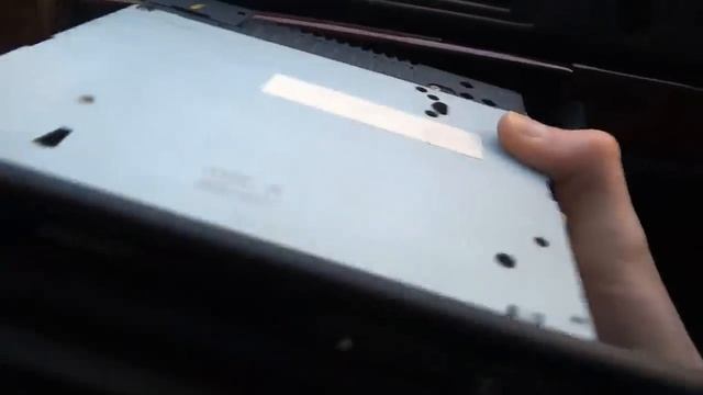 BMW E39 5 Series - How to Remove Radio смотреть онлайн