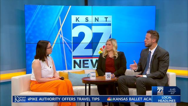 DA Mike Kagay and Lindsey Anderson joined the 27 News Morning Show смотреть онлайн