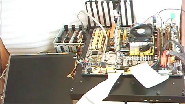 DFI LAN Party nF4 socket939 Board info смотреть онлайн