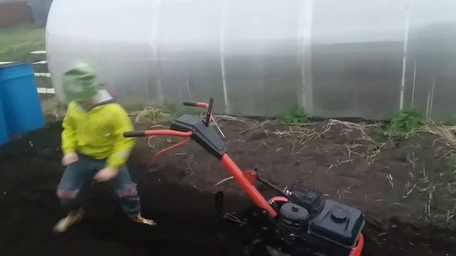 Мотоблок MTD 380 в надежных руках. смотреть онлайн
