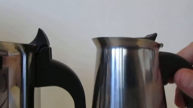 Bialetti Venus vs. Cheap Chinese Stainless Stell Moka pot смотреть онлайн