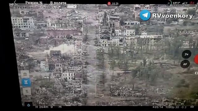 Наступление к Харькову: Группировка «Север» прорывает оборону ВСУ в Волчанске, продвигаясь в квартал смотреть онлайн