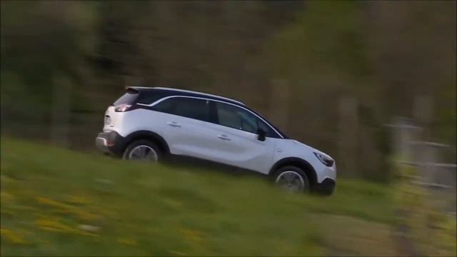 2018 Volvo XC40 vs 2017 Opel Crossland X смотреть онлайн