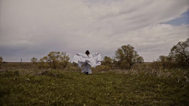Мантра Любви и Весны / История притяжения / Гуслитерапия / Naturalesa - Mantra Calendar TARA / clip смотреть онлайн