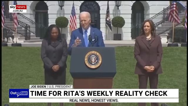 Biden gave an 'angry' response when asked about 'dodgy business dealings' with China смотреть онлайн