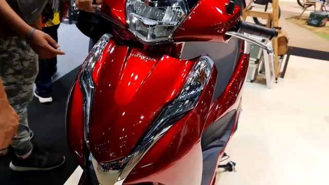 New Honda Lead 125(2021)-Red/Motomo смотреть онлайн