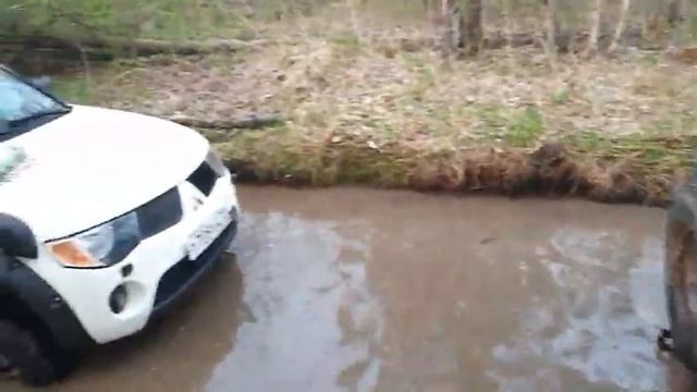 Спасение утопающего УАЗа смотреть онлайн