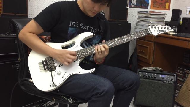 Ibanez JEM-JR Steve Vai Signature смотреть онлайн