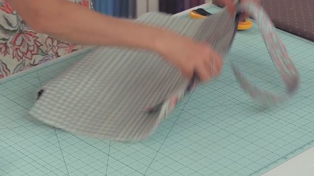 Quilter's Big Tote смотреть онлайн