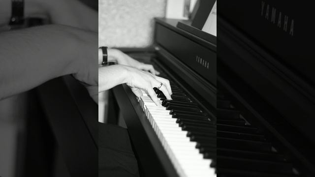 424 - Молись в день радужного счастья МИНУС смотреть онлайн
