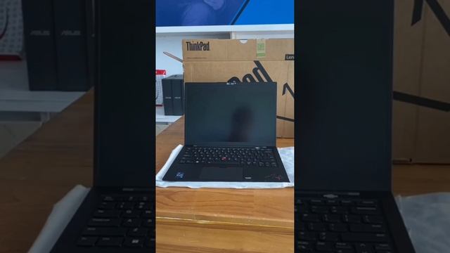 Lenovo X1 carbon 10th generation-Intel Core i7-Ram 16Gb-SSD 512Gb смотреть онлайн