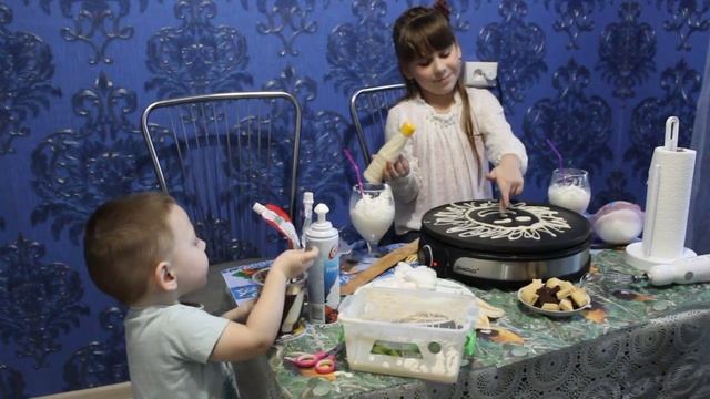 Удиви друзей !УЗОРЧАТЫЕ БЛИНЧИКИ как ИСПЕЧЬ ? смотреть онлайн