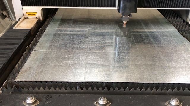 Раскрой и лазерная резка вентиляционных деталей и фасонных элементов смотреть онлайн