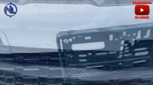 Как снять и заменить рамку номерного знака автомобиля /