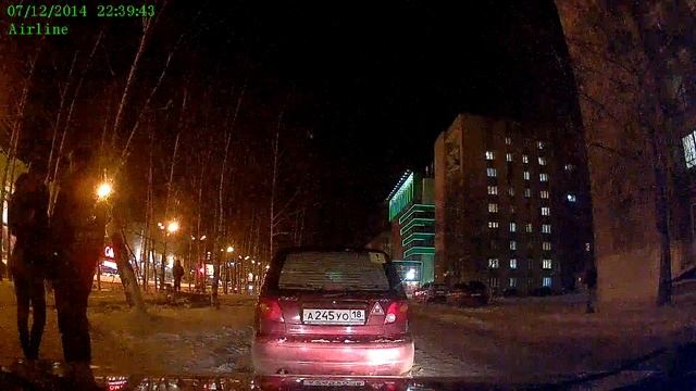 Видео C веб-камеры от  8 декабря 2014 г., 12:53 (PST)