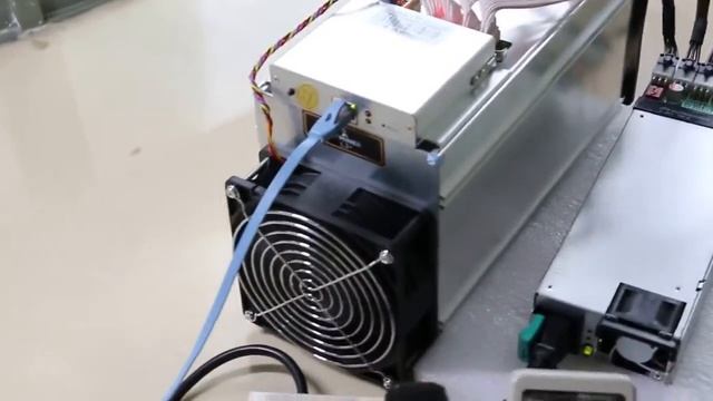 Antminer L3+ Litecoin Miner