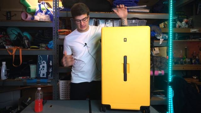 Level 8 Voyageur Check In Roller Luggage Review! A MASSIVE TRAVEL BAG смотреть онлайн