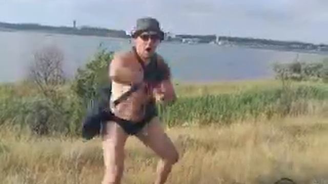 сакское озеро.Бой с лопатой!.3gp смотреть онлайн