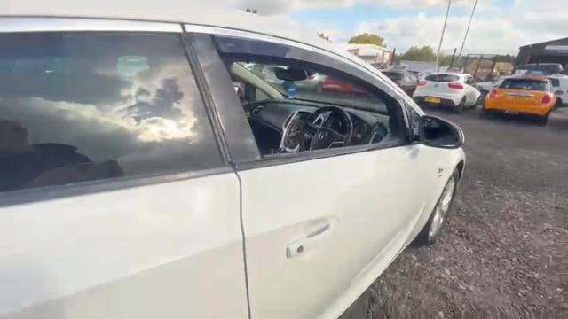 VAUXHALL ASTRA GTC 1.4 SRI 3 DOOR PETROL AUTOMATIC GEARBOX WHITE CRUISE смотреть онлайн