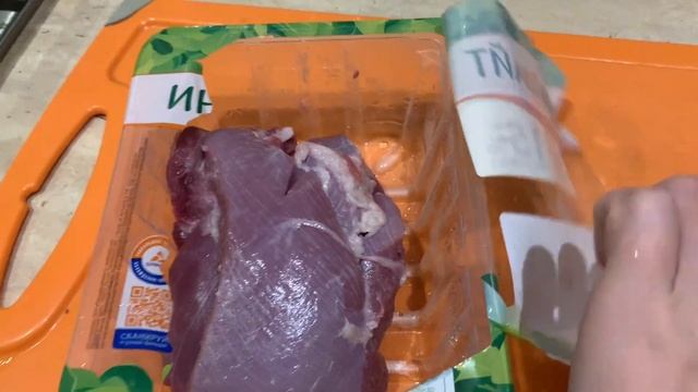 ВЛОГ.  Такой суп готовим впервые / Нашли странный карьер / Крутые Роботы