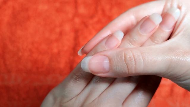 ПОЧЕМУ НЕ ПОЛУЧАЕТСЯ ОТРАСТИТЬ ДЛИННЫЕ НОГТИ? Отвечаю! смотреть онлайн