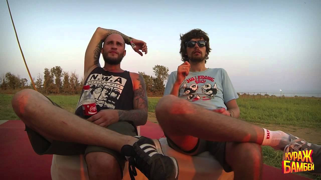 [Noize MC] интервью по версии Кураж-Бамбей (KUBANA 2013) смотреть онлайн