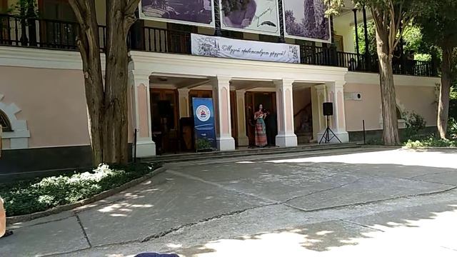 Гурзуф. Ольга Инина читает "Пылинку" смотреть онлайн