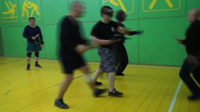 Упражнение группового ножевого боя для развития ловкости смотреть онлайн