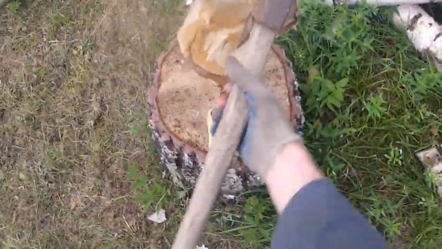 как правильно рубить (колоть) дрова