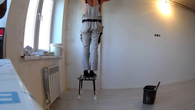 ОБОИ! ВИДЕО О ТОМ КАК ПРАВИЛЬНО КЛЕИТЬ ОБОИ!!!