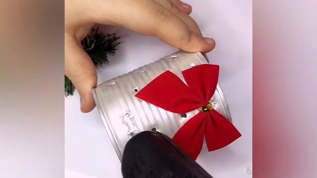 Подсвечник из консервной банки своими руками, мастерим с мамой. смотреть онлайн