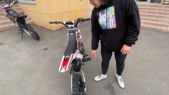 Что такое питбайк? Обзор На питбайк BSE EX 125 смотреть онлайн