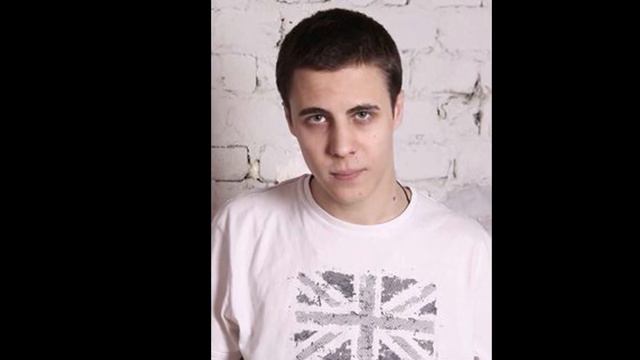 Нашли на тротуаре...Россияне оплакивают Александра Ляпина.... смотреть онлайн