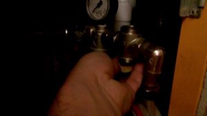 Регулятор давления воды