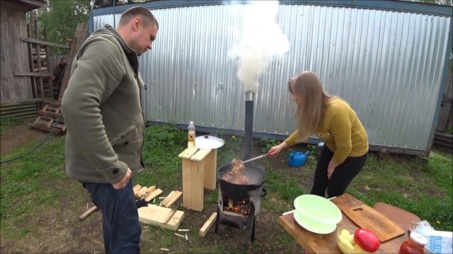 ПЕРВОЕ БЛЮДО В КАЗАНЕ НА КОСТРЕ/ГОТОВИМ МЯСО В ТОМАТНОМ СОКЕ/ОЧЕНЬ ВКУСНО