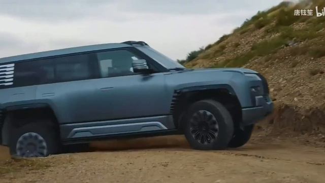 BYD YangWang U8 // SGP Электромобили