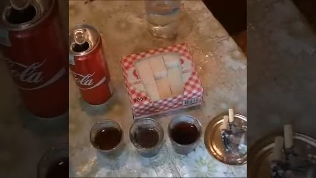 Опыт с колой сахаром и пеплом от сигареты. смотреть онлайн