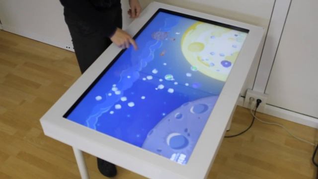 Interactive Multitouch table / Интерактивный Мультитач стол смотреть онлайн