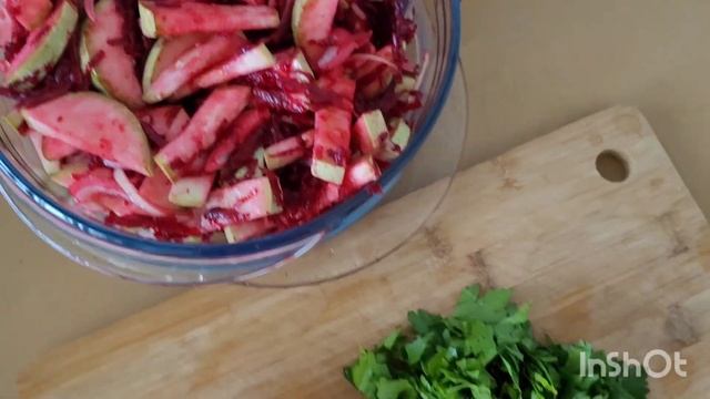 Летний БЫСТРЫЙ И ВКУСНЫЙ САЛАТ из Кабачков, Свеклы, Лука и Лимона!!! смотреть онлайн