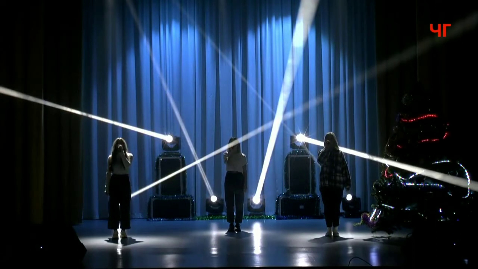 Новогодний концерт п САЗОНОВО смотреть онлайн