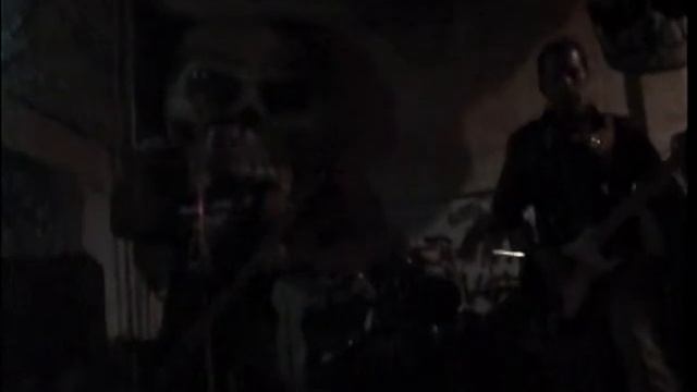 G.R.O. dias de kaos.MPG смотреть онлайн