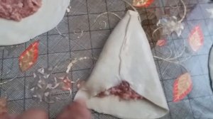 Самса из фарша с луком