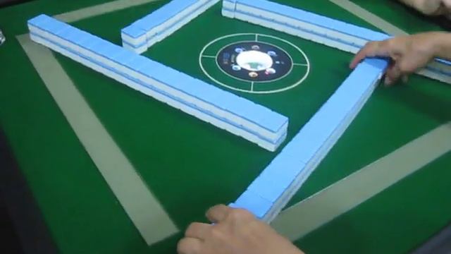 Awesome Mahjong Table!! смотреть онлайн