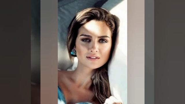 İbrahim Çelikkol And Birce Akalay Went On Vacation Together.