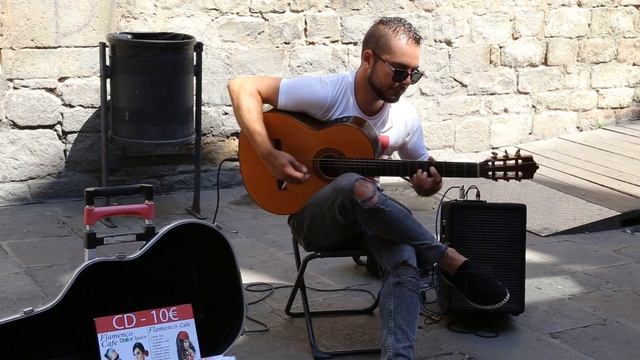 Flamenco Guitar. Amazing street performance by Costel. Barcelona, July 2017(HD) смотреть онлайн