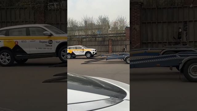 Приехали новые авто для такси смотреть онлайн