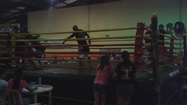 Copa Limeira Muay Thai 2013 - Vinicius Oliveira vs Caio Henrique